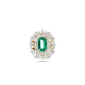Vivid green emerald ring